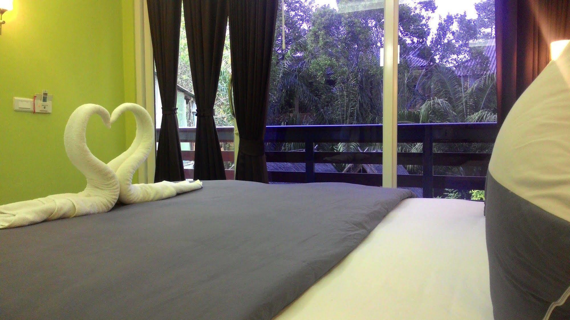 Sinsamut Koh Samed Hotel Szamed-sziget Kültér fotó